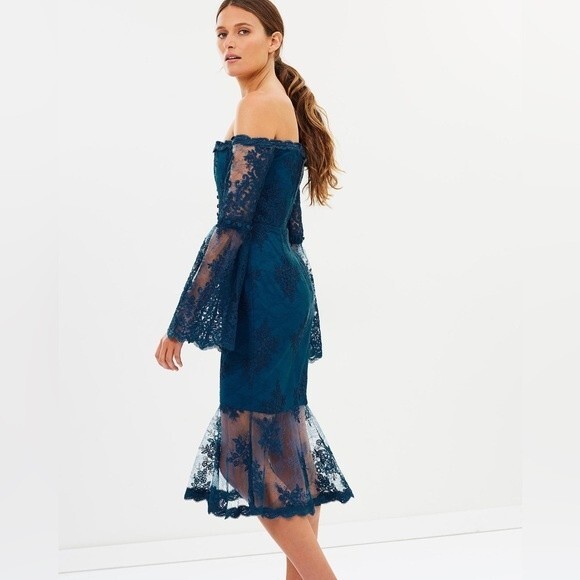 Nicholas Blue Lace Octavia Cocktail Dress Gown - Size 2 - Picture 3 of 6